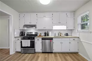 2493 Cherie Glen Rd, Snellville, GA 30039 - Photo 27