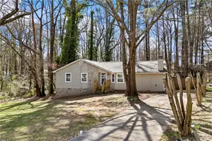 2493 Cherie Glen Rd, Snellville, GA 30039 - Photo 11