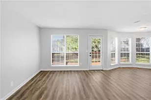 4035 Robin Cir, Atlanta, GA 30349 - Photo 9