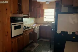 2379 Wynona Dr, Marietta, GA 30060 - Photo 5