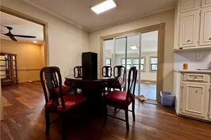 1709 Rangewood Dr SW, Lilburn, GA 30047 - Photo 15