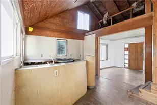 1211 Barnes St NW, Atlanta, GA 30318 - Photo 7