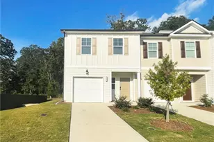 539 Buxton Rd, Hoschton, GA 30548 - Photo 1