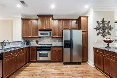 5460 Glenridge Park #1303, Sandy Springs, GA 30342 - Photo 17