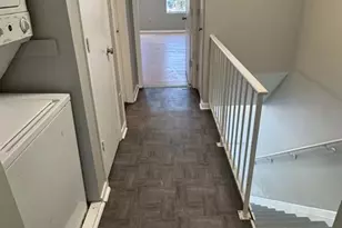 432 Prince of Wales, Stone Mountain, GA 30083 - Photo 9