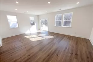 8 Mayhaw Pt, Sharpsburg, GA 30277 - Photo 3