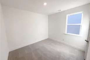 8 Mayhaw Pt, Sharpsburg, GA 30277 - Photo 17