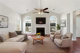 3765 Holiday Ln, Atlanta, GA 30349 - Photo 5