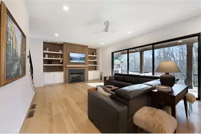 1025 Reed Farm Lane, Roswell, GA 30076 - Photo 9