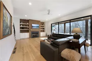 1025 Reed Farm Ln, Roswell, GA 30076 - Photo 9