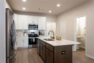 79 Arnold Poplar Ln, Auburn, GA 30011 - Photo 11