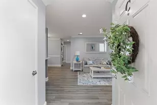 6820 Glenridge Dr, Atlanta, GA 30328 - Photo 3