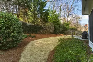 3212 Windsor Lake Dr NE, Atlanta, GA 30319 - Photo 61