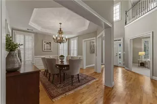 3212 Windsor Lake Dr NE, Atlanta, GA 30319 - Photo 3