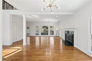 5055 Mallory Ct, Suwanee, GA 30024 - Photo 7