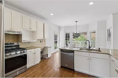 5055 Mallory Court, Suwanee, GA 30024 - Photo 13