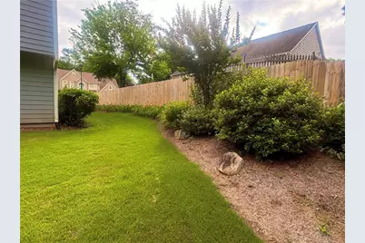 2203 Loudon Lane, Kennesaw, GA 30152 - Photo 5