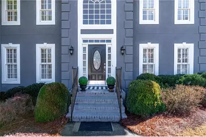 10985 Wilshire Chase Drive, Johns Creek, GA 30097 - Photo 3