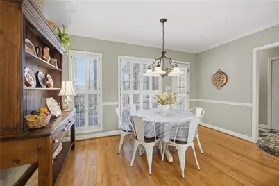 10985 Wilshire Chase Drive, Johns Creek, GA 30097 - Photo 17