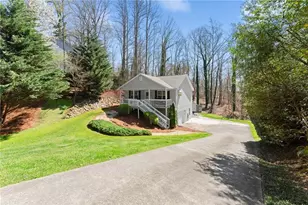 3663 Garden Blvd, Gainesville, GA 30506 - Photo 3