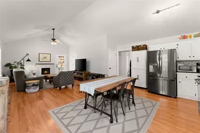 3663 Garden Boulevard, Gainesville, GA 30506 - Photo 9