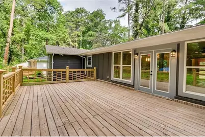 3216 Hollydale Drive, Atlanta, GA 30311 - Photo 3