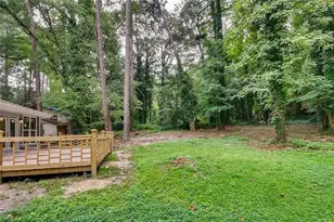 3216 Hollydale Dr, Atlanta, GA 30311 - Photo 5