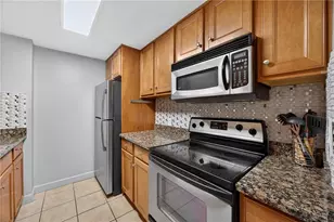 1280 W Peachtree St NW, Atlanta, GA 30309 - Photo 11