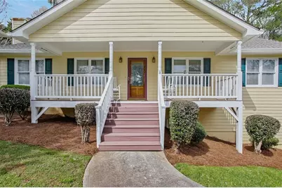 621 Embry Lane NE, Marietta, GA 30066 - Photo 5