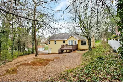 621 Embry Lane NE, Marietta, GA 30066 - Photo 35