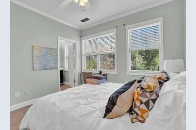 1960 Sterling Oaks Circle NE, Atlanta, GA 30319 - Photo 21