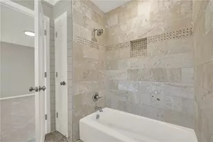 935 Lenox Hill Ct NE, Atlanta, GA 30324 - Photo 31