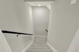 935 Lenox Hill Ct NE, Atlanta, GA 30324 - Photo 33