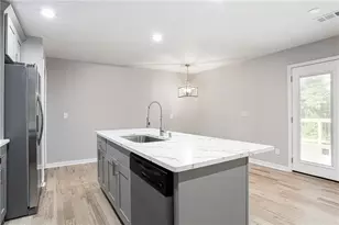 1055 Windridge Dr, Loganville, GA 30052 - Photo 17