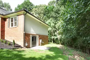 1055 Windridge Dr, Loganville, GA 30052 - Photo 45
