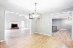 1055 Windridge Dr, Loganville, GA 30052 - Photo 11