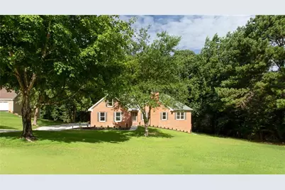 1055 Windridge Drive, Loganville, GA 30052 - Photo 3