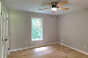 1055 Windridge Dr, Loganville, GA 30052 - Photo 13