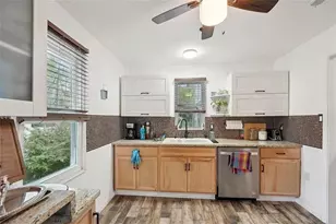 1015 Terramont Dr, Roswell, GA 30076 - Photo 17