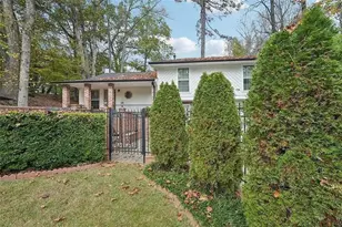 1015 Terramont Dr, Roswell, GA 30076 - Photo 3