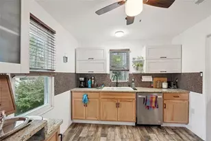 1015 Terramont Dr, Roswell, GA 30076 - Photo 17