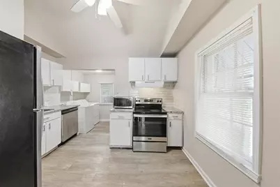 154 Lawton Street SW, Atlanta, GA 30314 - Photo 9