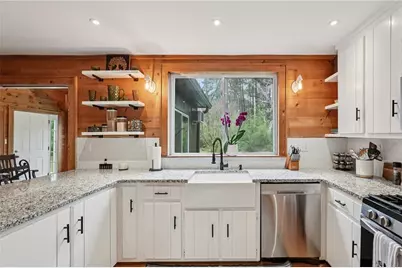 1066 Sea Oats Way SW, Lilburn, GA 30047 - Photo 19