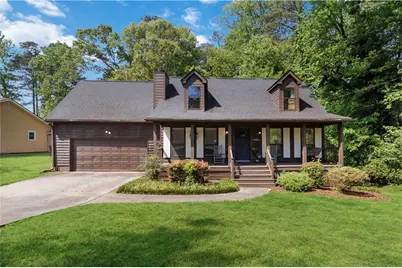 1066 Sea Oats Way SW, Lilburn, GA 30047 - Photo 3