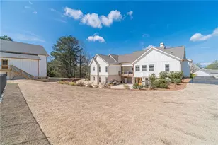 1009 Easy St, Winder, GA 30680 - Photo 67