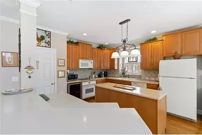 3976 Woodruff Park Way, Buford, GA 30519 - Photo 17