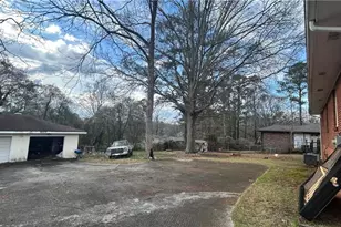 434 Dixie Lee Ln, Stone Mountain, GA 30083 - Photo 21