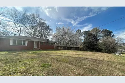 434 Dixie Lee Lane, Stone Mountain, GA 30083 - Photo 5