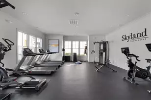 1870 Skyfall Cir, Brookhaven, GA 30319 - Photo 17