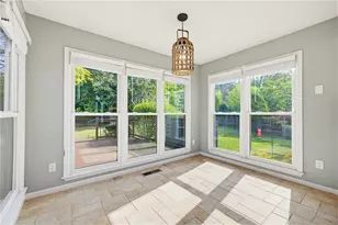 2114 Glenellen Dr NW, Kennesaw, GA 30152 - Photo 9